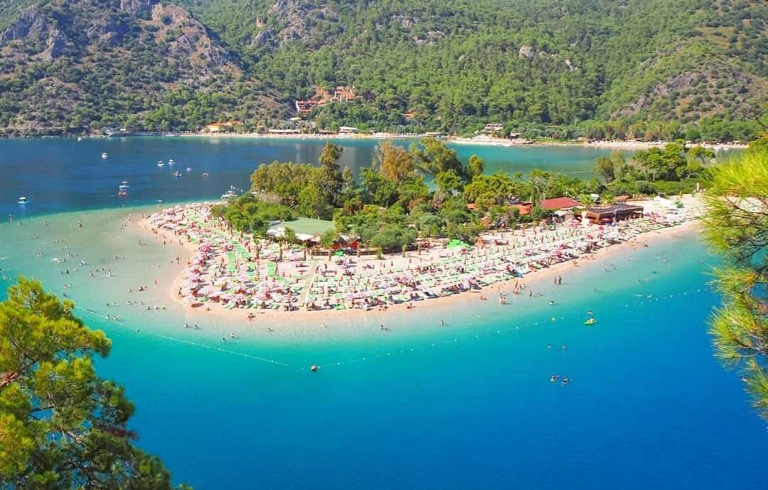 Ölüdeniz’de Ayağını Denize Sokmanın Bedeli 150 TL Oldu! 4